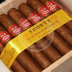 Partagas lühikesed püksid (kabiin 50-st) - HitCigars